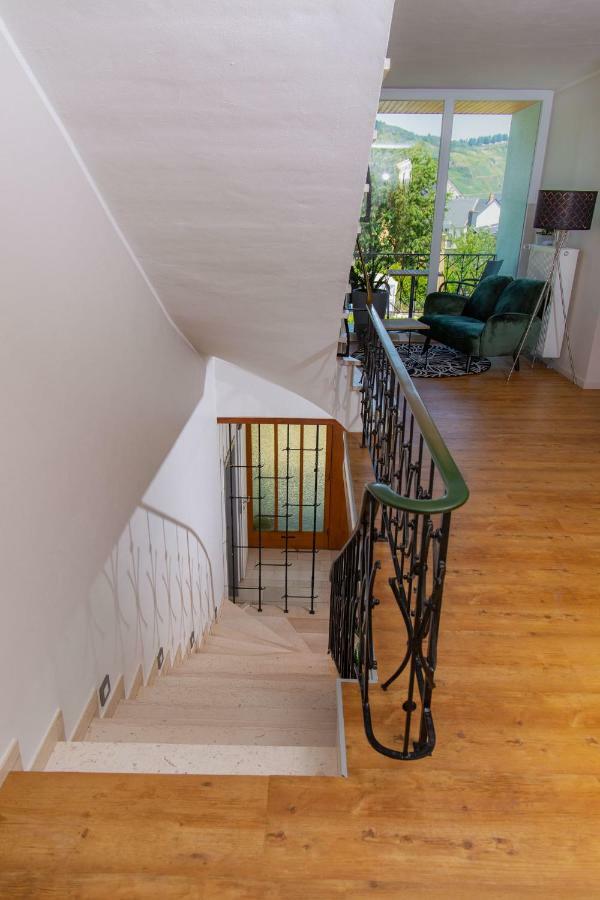 Weingut Gerd Muellers Hotell Kröv Exteriör bild