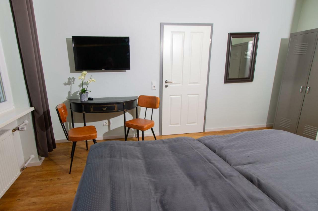 Weingut Gerd Muellers Hotell Kröv Exteriör bild